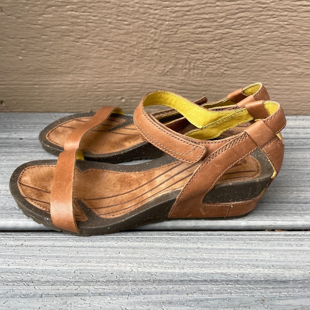 Teva Womens Size 8 Cabrillo Crossover Wedge Sandals Brown Leather Ankle Strap